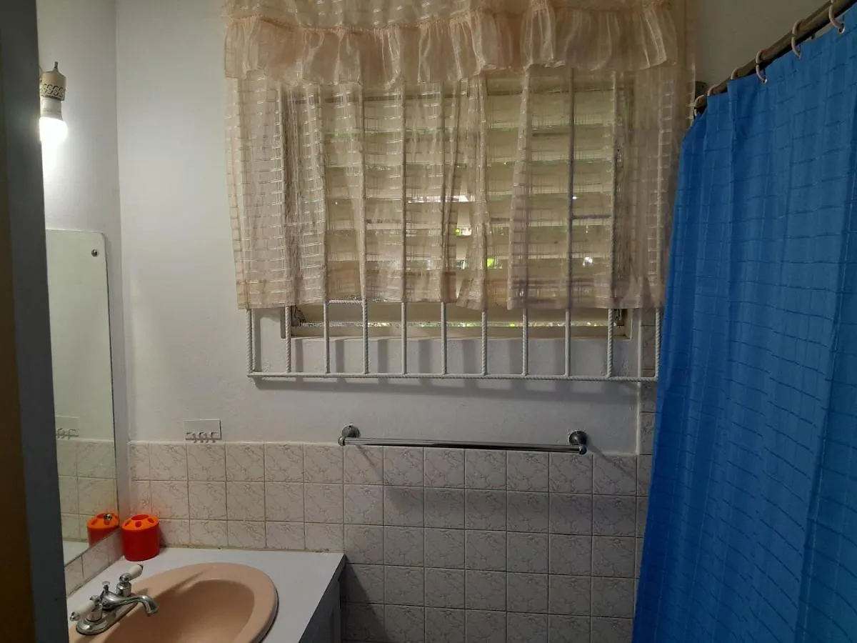 Villa Chinnor-Kent Ave Montego Bay
